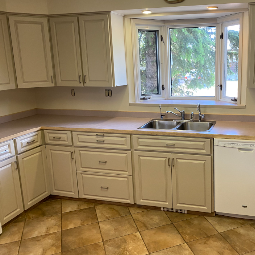 changing cabinet colour