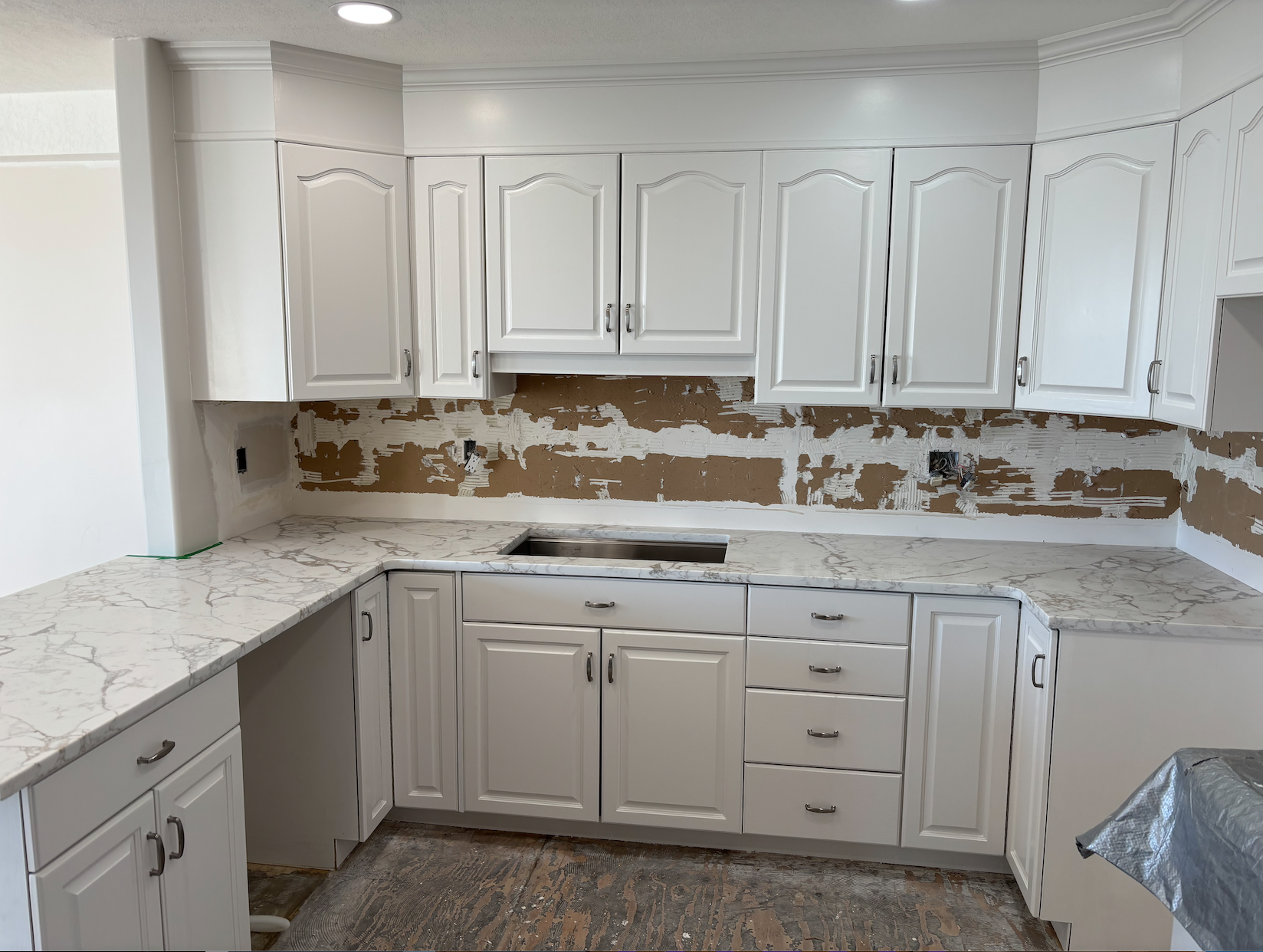 Saskatoon Kitchen Renovation - Oak Cabinets